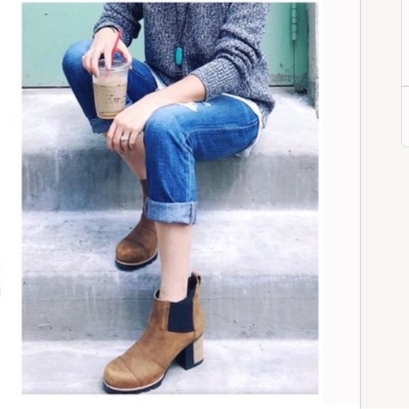 SOREL Addington Burgundy Suede Leather Chelsea Boot - Picture 2 of 12